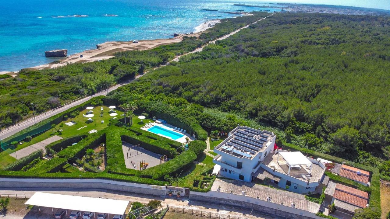 Residence Punta Cassano - In Piscina Sulla Spiaggia Di Sabbia San Foca Exteriér fotografie