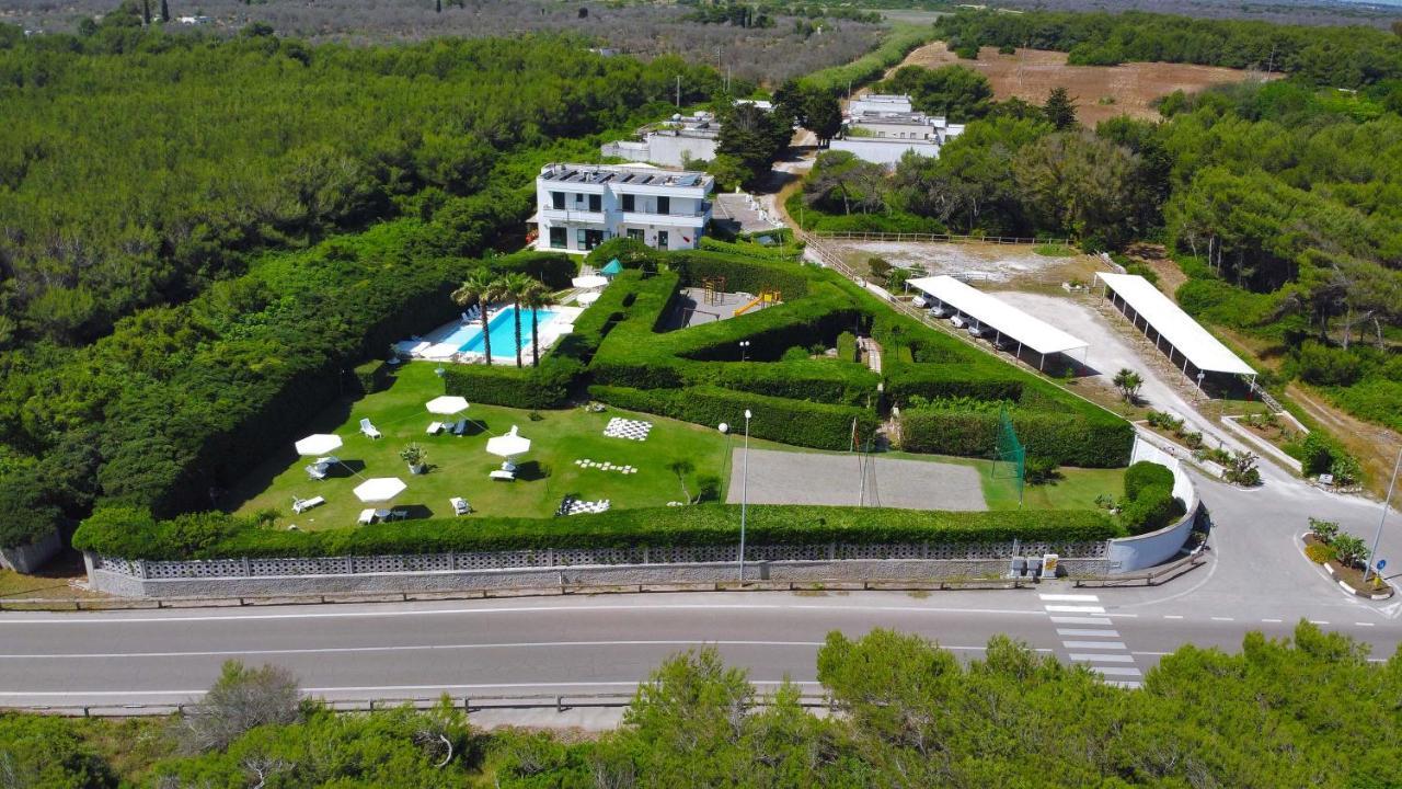 Residence Punta Cassano - In Piscina Sulla Spiaggia Di Sabbia San Foca Exteriér fotografie